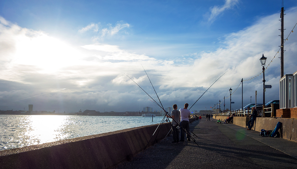Angler am Fluss