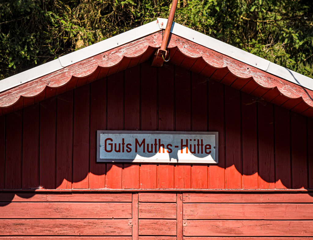 Hütte
