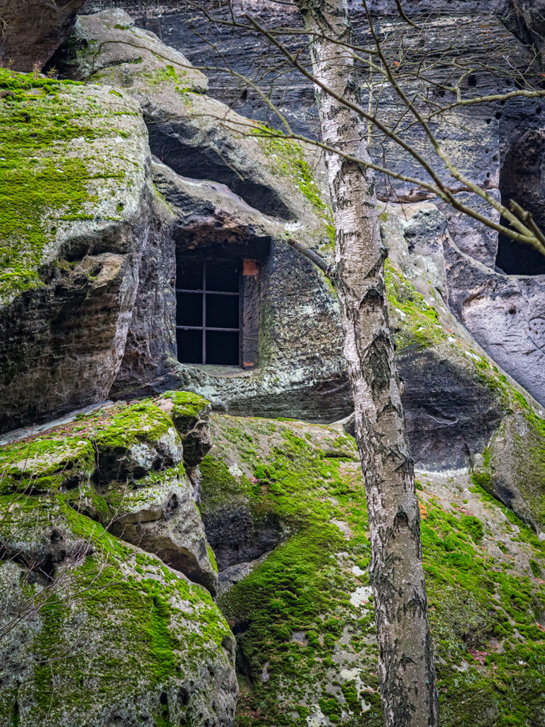 Felsenhöhle