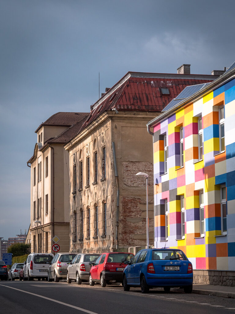 altes und buntes Haus