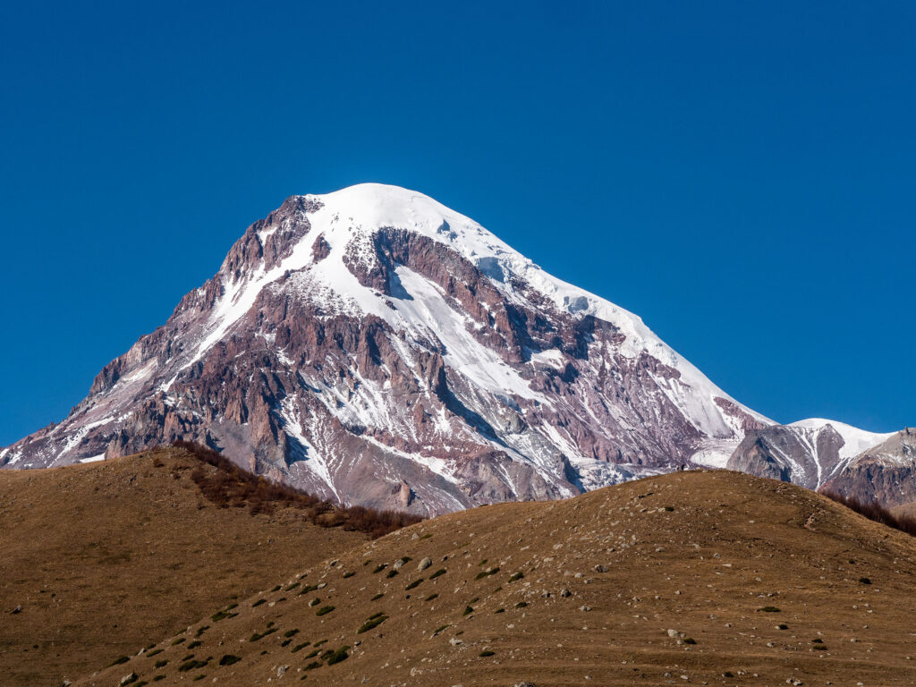 schneebedeckter Berg