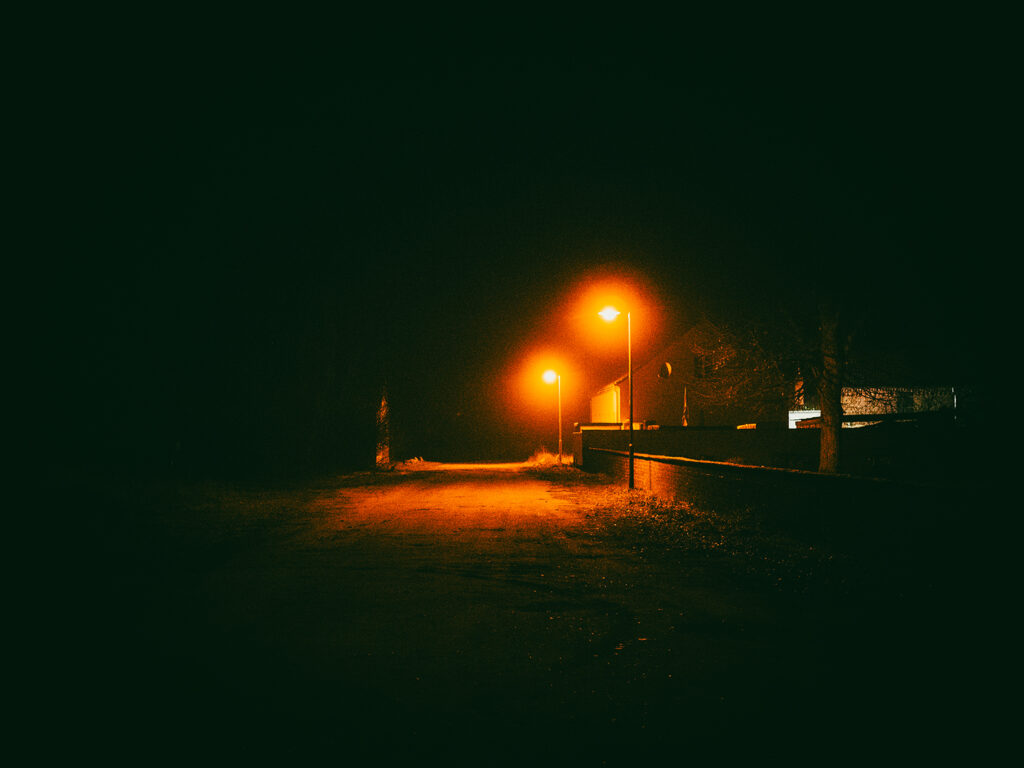 Dorf bei Nacht