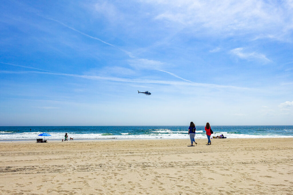 Hubschrauber am Strand