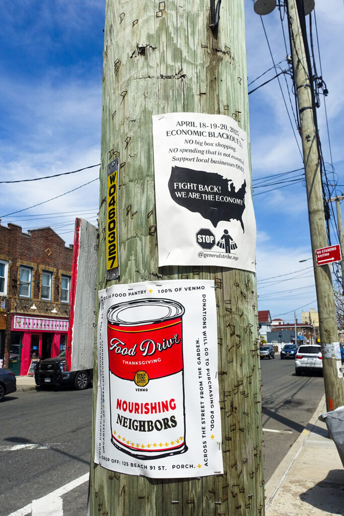 Anschläge an Masten